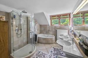 Property thumbnail 15