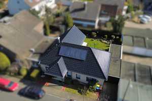 Großzügiger Walmdachbungalow mit Ausbaureserve - Familienfreundliches Wohnen in Sinnersdorf – Rhein-Erft-Kreis – Vorschaubild 2