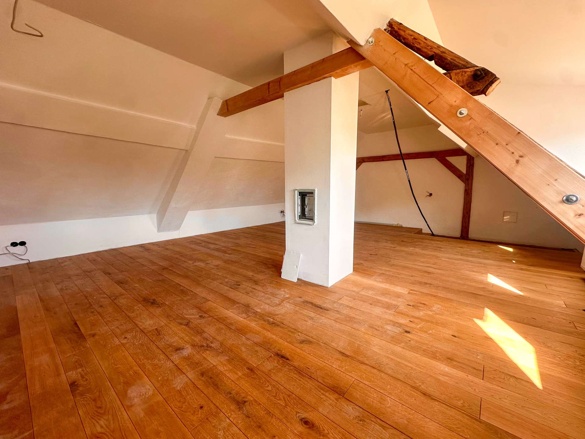 Immobilie in Maxsain - Historisches Fachwerk trifft moderne Technik – mit Ausbaureserve in der Scheune - Bild 4