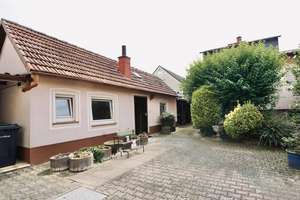 Vorne Rendite, hinten zu Hause: Vorderhaus + Hinterhaus mit Nebengebäude + 2 Garagen – Die vollständige Adresse der Immobilie erhältst du vom Anbieter., 64521 Groß-Gerau – Vorschaubild 8