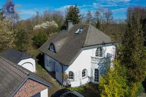Unser kleines Schlösschen: Wohnidylle mit großem Garten in Langenfeld – Die vollständige Adresse der Immobilie erhältst du vom Anbieter., 40764 Langenfeld (Rheinland) – Vorschaubild 2