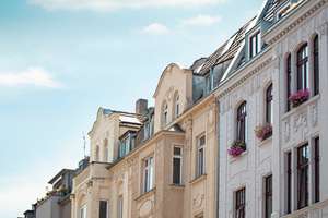 Mehrfamilienhaus-Ensemble mit 19 Wohneinheiten in zentraler Lage von Offenbach am Main