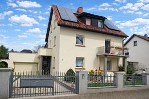 Freistehendes 3-Familienhaus in Top-Wohnlage von Ladenburg – Die vollständige Adresse der Immobilie erhältst du vom Anbieter., 68526 Ladenburg – Vorschaubild 1