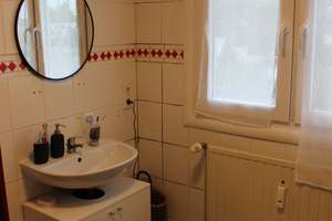 Geräumige 3ZKB Dachgeschosswohnung inkl. Einbauküche und Gartenmitbenutzung – Scheidter Straße 82, 66125 Dudweiler (Ortsteil), Saarbrücken – Vorschaubild 14