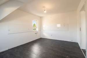 Moderne Maisonette-Wohnung in Tuttlingen - Erstbezug nach Kernsanierung – Die vollständige Adresse der Immobilie erhältst du vom Anbieter., 78532 Tuttlingen – Vorschaubild 14