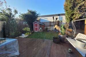 Mädels-WG-Zimmer in Reihenhaus mit Terrasse und schönem Garten zur Mitbenutzung – Heerstraße 63, 65205 Nordenstadt, Wiesbaden – Vorschaubild 18