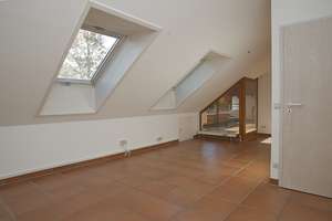 Offen für Angebote:S-Birkach: Schöne 3 Zi. Dachstudio-Wohnung in bester Lage – Die vollständige Adresse der Immobilie erhältst du vom Anbieter., 70599 Birkach-Süd, Stuttgart – Vorschaubild 5