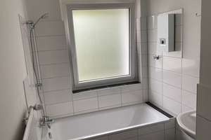 Gut geschnittene 3-Zimmer Wohnung mit Balkon in Bielefeld-Sieker! – Lerchenstr. 67, 33607 Mitte, Bielefeld – Vorschaubild 3