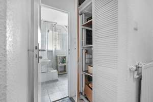 Lichtdurchflutetes Zuhause – Hochparterrewohnung mit Einbauküche – Die vollständige Adresse der Immobilie erhältst du vom Anbieter., 10551 Moabit, Berlin – Vorschaubild 6