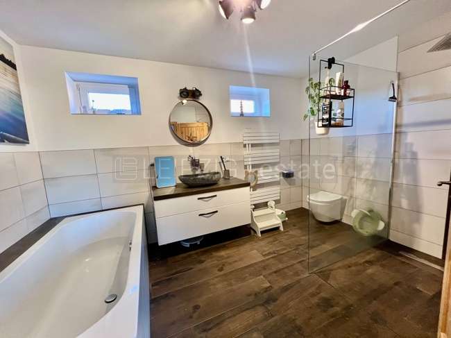 Immobilie in Bad Dürrenberg - Charmantes, kernsan. EFH, ländlich im Grünen, mit viel Platz für die Familie, ca. 145m² + 40m² im DG - Bild 3