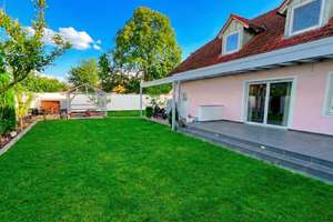 Einfamilienhaus mit uneinsehbarem Eckgrundstück in Ingolstadt-Gerolfing – Die vollständige Adresse der Immobilie erhältst du vom Anbieter., 85049 West, Ingolstadt – Vorschaubild 1
