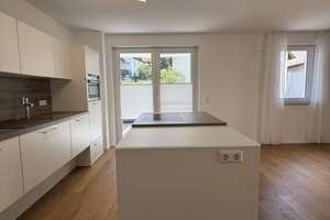 Moderne 3-Zimmer-Wohnung mit Südbalkon in idyllischer Weinlage von Stuttgart-Uhlbach