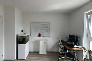Neuwertige 3-Zimmer-Wohnung in ruhiger Lage in Augsburg-Lechhausen – Die vollständige Adresse der Immobilie erhältst du vom Anbieter., 86167 Lechhausen-West, Augsburg – Vorschaubild 9