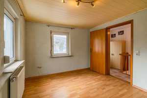EINFAMILIENHAUS MIT CHARME UND SANIERUNGSBEDARF IN BLAUSTEIN/HERRLINGEN – Alb-Donau-Kreis – Vorschaubild 10