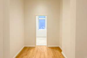 FRISCH SANIERT| RUHIGE 4- ZIMMERWOHNUNG NAHE KUDAMM | 1.OG | 2 BÄDER | WESTBALKON | PROVISIONSFREI | – Damaschkestr. 41, 10711 Halensee, Berlin – Vorschaubild 9