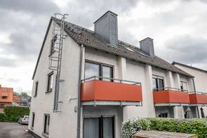 Frisch renovierte Maisonettewohnung mit Balkon in ruhiger Lage – Die vollständige Adresse der Immobilie erhältst du vom Anbieter., 34132 Nordshausen, Kassel – Vorschaubild 2