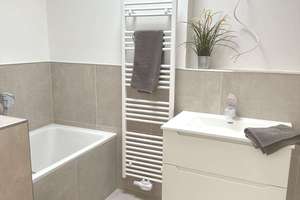 Property thumbnail 7