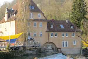 Gepflegte 2-Zimmer-Wohnung mit großer Terasse und Einbauküche in Wolpertshausen