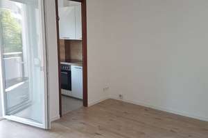 Einzimmerwohnung mit Tiefgaragenstellplatz – Peter-Rosegger-Straße 8, 72762 Reutlingen-Mitte, Reutlingen – Vorschaubild 1
