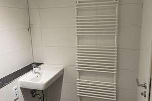 Sonnige 1-Zimmer-Wohnung in Diedorf mit Süd-Balkon und Einbauküche - perfekt für Singles oder Büro – Die vollständige Adresse der Immobilie erhältst du vom Anbieter., 86420 Diedorf – Vorschaubild 23