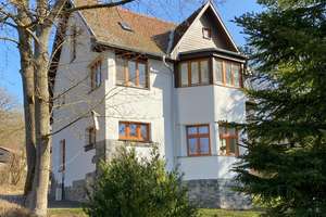 Idylische Villa "Waldruh" sucht einen Mieter! – Die vollständige Adresse der Immobilie erhältst du vom Anbieter., 98630 Römhild – Vorschaubild 1