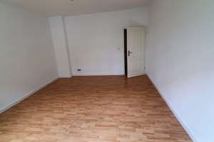 Helles Zimmer in ruhiger WG in guter Lage in Kiel zu vermieten – Wilhelmshavener Str. 24, 24105 Blücherplatz, Kiel – Vorschaubild 2