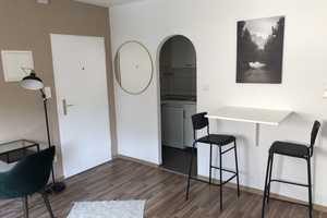 Beste Altstadtlage, modern möbliertes Apartment  – Albrecht-Dürer-Platz 12, 90403 Nürnberg – Vorschaubild 5