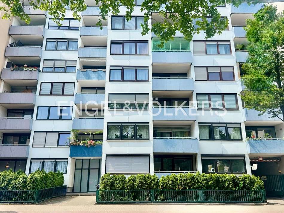 b022e67f-c469-439c-bc4e-9b7f54