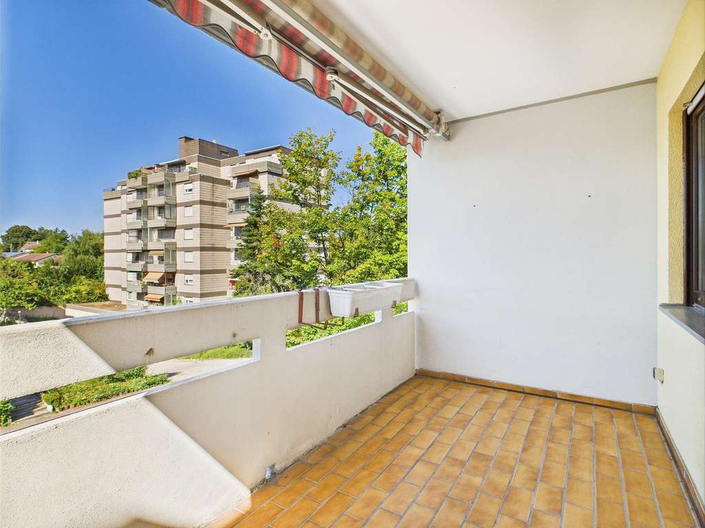 Immobilie in Freiberg am Neckar - Einziehen & Wohlfühlen: 3-Zimmer-Wohnung mit Südbalkon in Freiberg am Neckar! - Bild 3