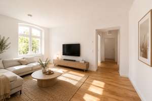 Backsteinarchitektur im historischen Ensemble – 3 Zimmer mit Balkon & Stellplatz