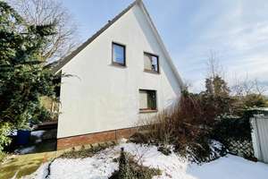 Gut aufgeteilt: Gemütliches Haus m. großem Garten – Die vollständige Adresse der Immobilie erhältst du vom Anbieter., 27612 Loxstedt – Vorschaubild 2