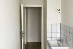 Attraktive 3-Zimmer-Wohnung mit Loggia in Chemnitz-Hilbersdorf! – Die vollständige Adresse der Immobilie erhältst du vom Anbieter., 9131 Hilbersdorf, Chemnitz – Vorschaubild 5