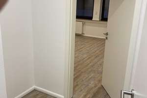 Kernsaniertes (2023) Appartment 3.OG,   Fernwärme, lichtdurchflutet, LED-Strahler, Rheinhausen – Hochemmericher Straße 64, 47226 Hochemmerich, Duisburg – Vorschaubild 12