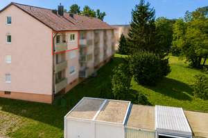 Modernisierte 4-Zimmer-Wohnung mit Balkon und Garage in Herzogenaurach – Die vollständige Adresse der Immobilie erhältst du vom Anbieter., 91074 Herzogenaurach – Vorschaubild 14