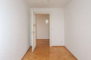 Dachgeschosswohnung mit offenem Wohnkonzept und ruhiger Loggia im Denkmal – Die vollständige Adresse der Immobilie erhältst du vom Anbieter., 4317 Reudnitz-Thonberg, Leipzig – Vorschaubild 7