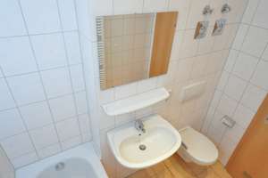 Vermietete 3-Raum Wohnung mit Balkon und Einbauküche – Klarastraße 32, 9131 Hilbersdorf, Chemnitz – Vorschaubild 9