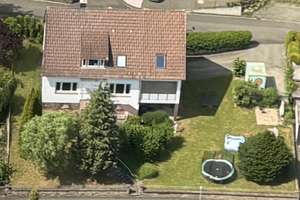 Viel Platz für den Alltag in diesem Zweifamilienhaus in Lahntal