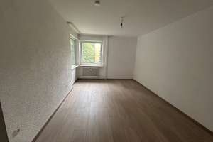 Erstbezug nach hochwertiger Sanierung – moderne 3,5-Zimmer-Wohnung mit Balkon ins Grüne – Sonnleite 10, 44892 Langendreer, Bochum – Vorschaubild 6