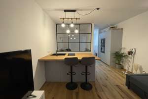 modernes Apartment am Kolpingplatz / voll möbliert / All-inclusive / sehr zentral in Rheinnähe – 40476 Golzheim, Düsseldorf – Vorschaubild 2