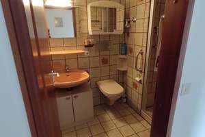 Gepflegte Wohnung im 3.OG mit Südbalkon und Garage – Bernsteinstraße 56, 70619 Heumaden, Stuttgart – Vorschaubild 8