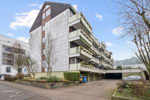 Karlsruhe: Gepflegte, vermietete 2,5-Zimmer-Etagenwohnung mit zwei Balkonen und Aufzug – Die vollständige Adresse der Immobilie erhältst du vom Anbieter., 76228 Wolfartsweier, Karlsruhe – Vorschaubild 2