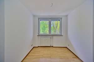 Großzügige, freie 4-Zimmer-Wohnung mit zwei Balkonen u. Tiefgaragenstellplatz  – Die vollständige Adresse der Immobilie erhältst du vom Anbieter., 90441 Hohe Marter, Nürnberg – Vorschaubild 10