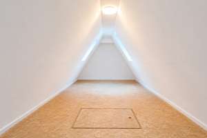 Ruhiges RMH mit 300 m² Grundstück, 110,75 m² Wfl., Garage, Pool, Wintergarten und Balkon in 01109 DD – Die vollständige Adresse der Immobilie erhältst du vom Anbieter., 1109 Hellerau/Wilschdorf, Dresden – Vorschaubild 36