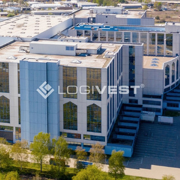 Revitalisierte Bestandshallen sowie Neubauten im zentralen Berlin an der A100!