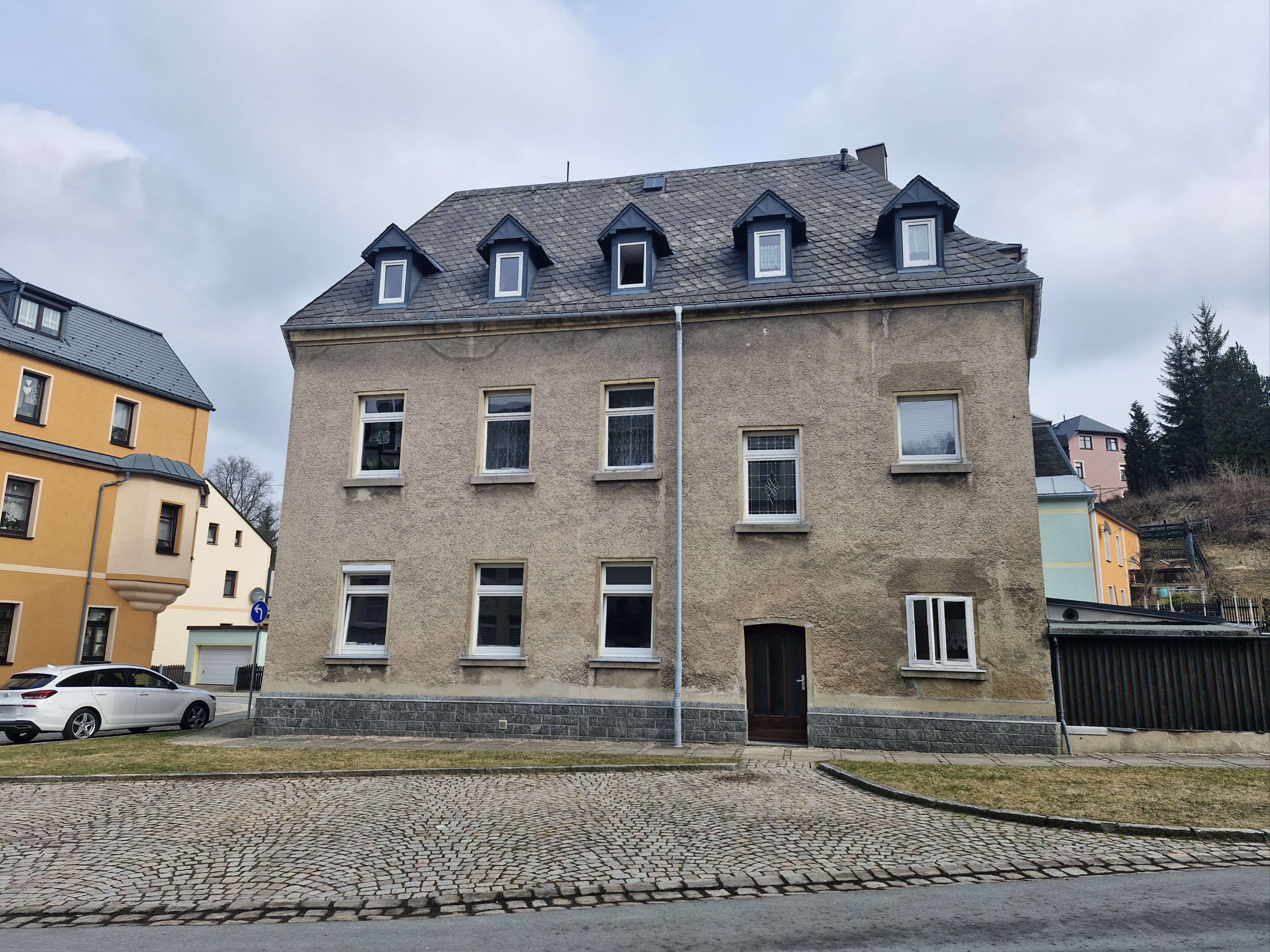 Charmantes Mehrfamilienhaus mit Potenzial in Eibenstock!, Erzgebirgskreis – Bild 1