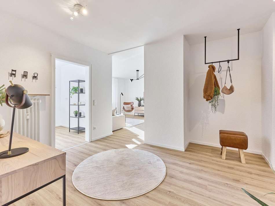Flur mit Blick zu Wohnzimmer