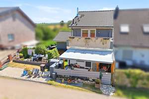 Ländlich eingebettete und modernisierte Doppelhaushälfte mit Garage, Kaminofen und Einbauküche – Die vollständige Adresse der Immobilie erhältst du vom Anbieter., 53894 Mechernich – Vorschaubild 13