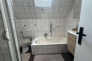 Massives Reihenmittelhaus – Die vollständige Adresse der Immobilie erhältst du vom Anbieter., 25495 Kummerfeld – Vorschaubild 7