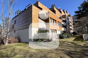 Einziehen und wohlfühlen...renovierte 3-Zi.-ETW mit Balkon und TG-Stellplatz in ER-Büchenbach