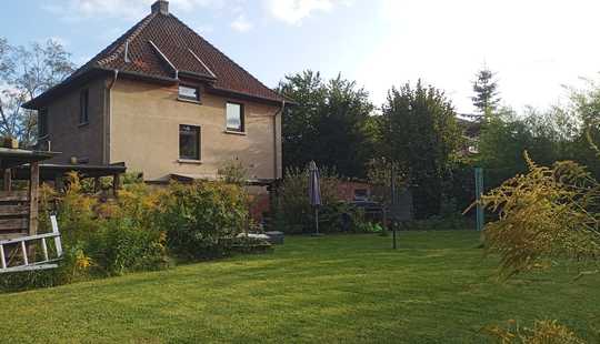Bild von Modernisiertes Einfamilienhaus mit 4 Zimmern und großem Grundstück in Ilsede